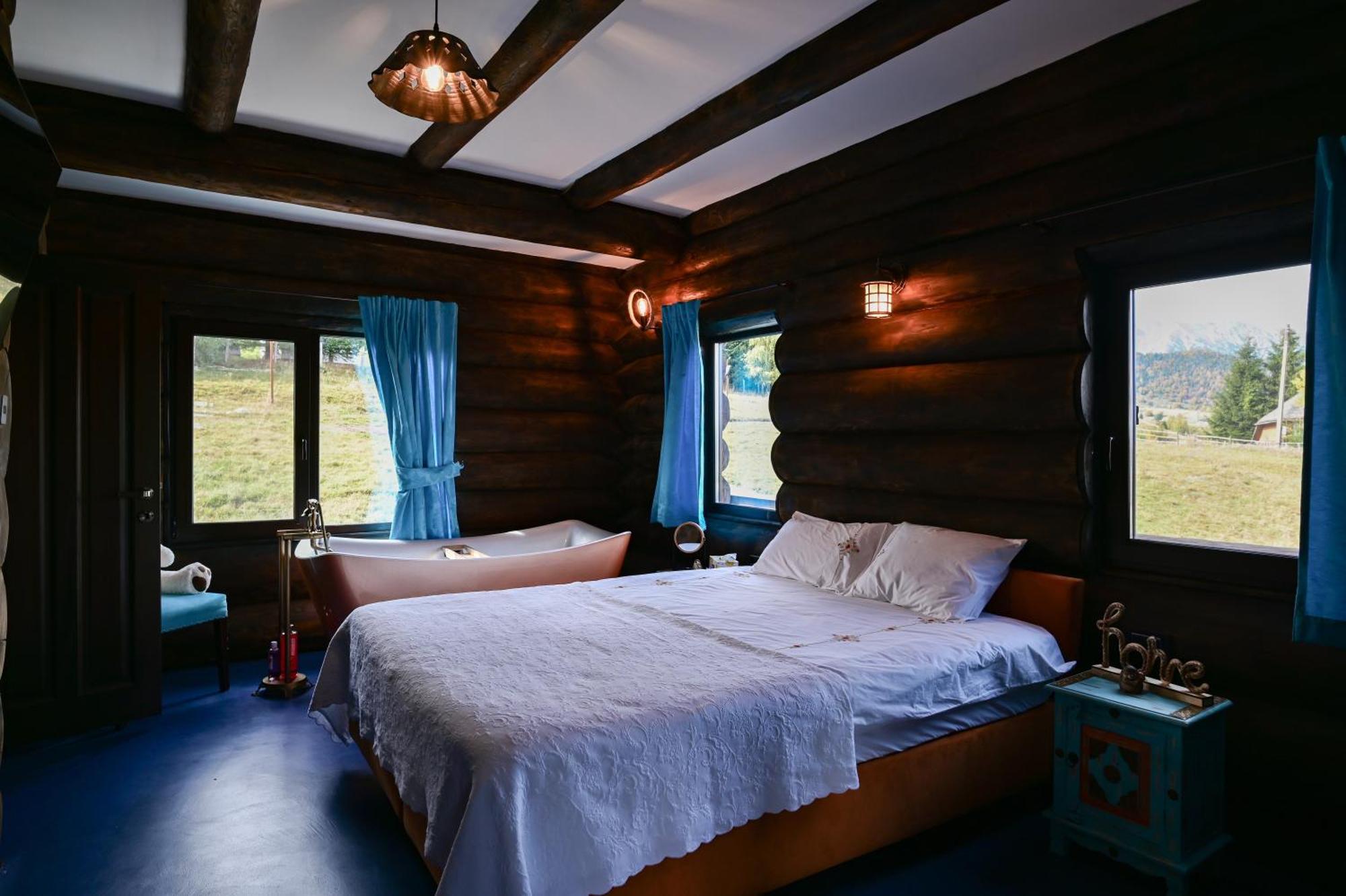 Villa The Barn Şirnea Exterior foto