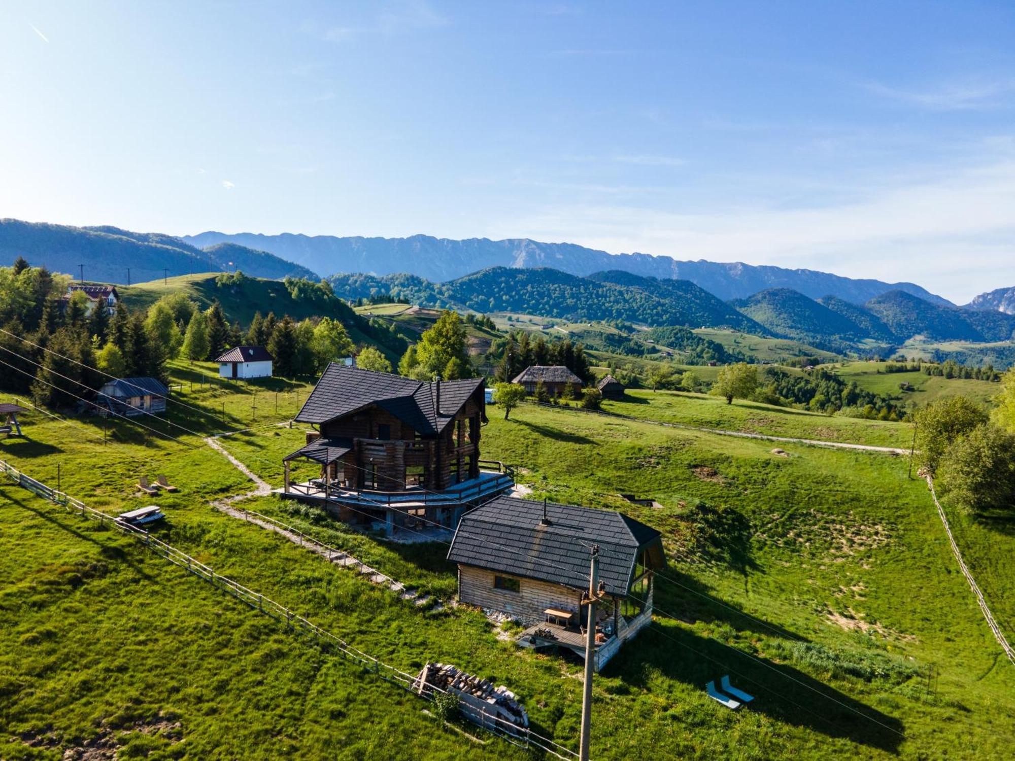 Villa The Barn Şirnea Exterior foto